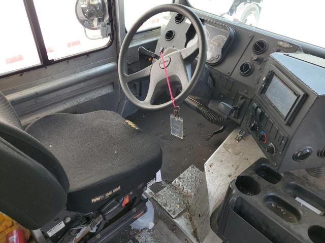 2014 Freightliner Chassis M Line WALK-IN Van