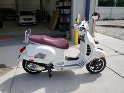 Vespa Vehiculos salvage en venta: 2014 Vespa GTS 300 Super