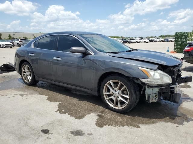 2013 Nissan Maxima S