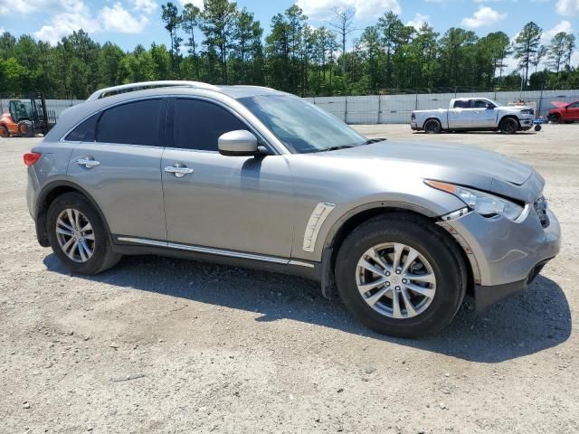 2011 Infiniti FX35