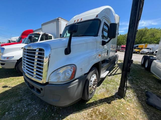 2016 Freightliner Cascadia 125