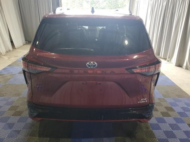 2021 Toyota Sienna XSE