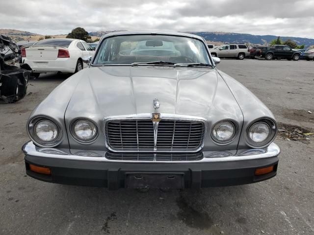 1975 Jaguar XJ6