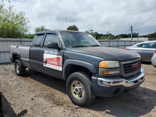 2004 GMC Sierra C2500 Heavy Duty