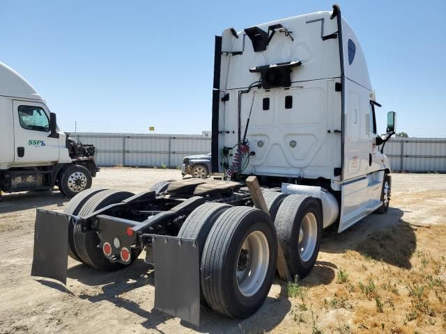 2017 Freightliner Cascadia 125