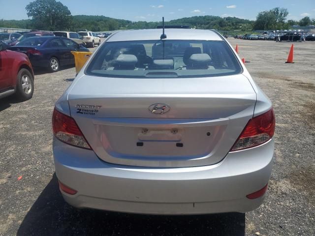 2012 Hyundai Accent GLS