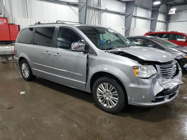 2015 Chrysler Town & Country Touring L