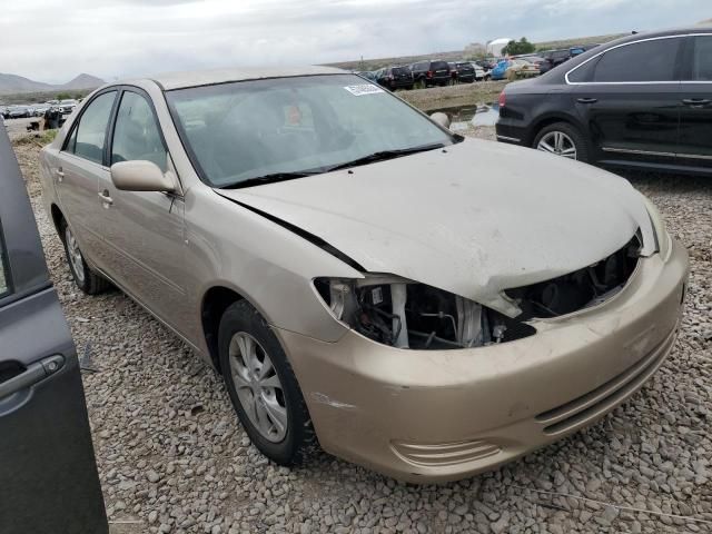 2004 Toyota Camry LE