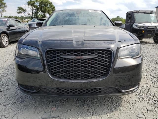 2023 Chrysler 300 Touring