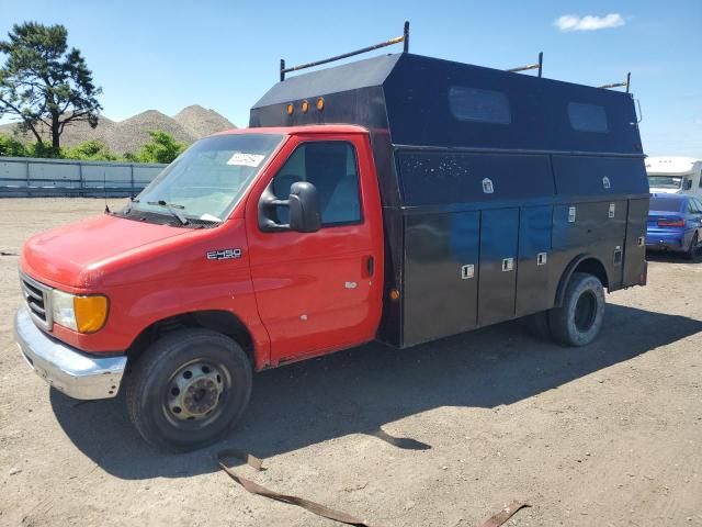 2004 Ford Econoline E450 Super Duty Cutaway Van