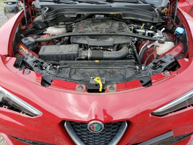 2018 Alfa Romeo Stelvio TI Luxury