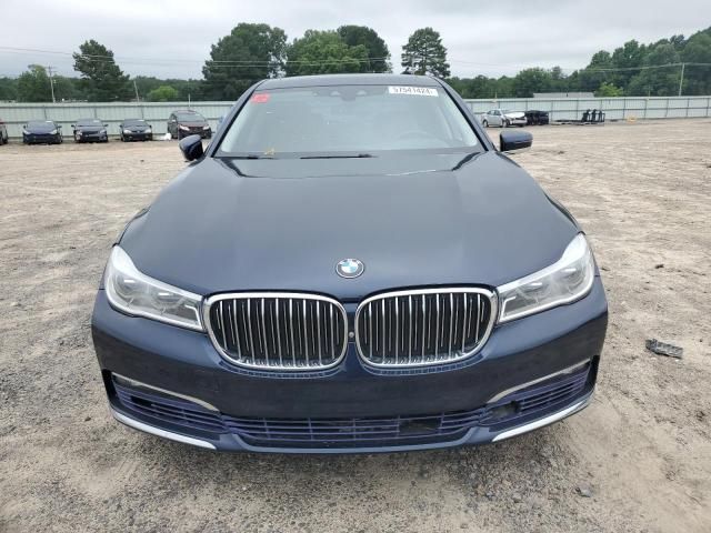 2016 BMW 750 XI