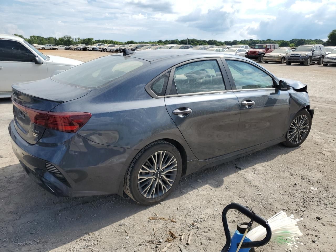 2023 KIA Forte gt Line