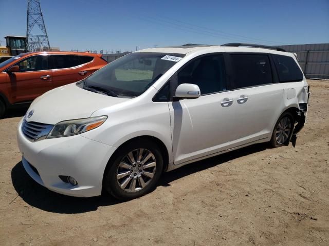 2017 Toyota Sienna XLE