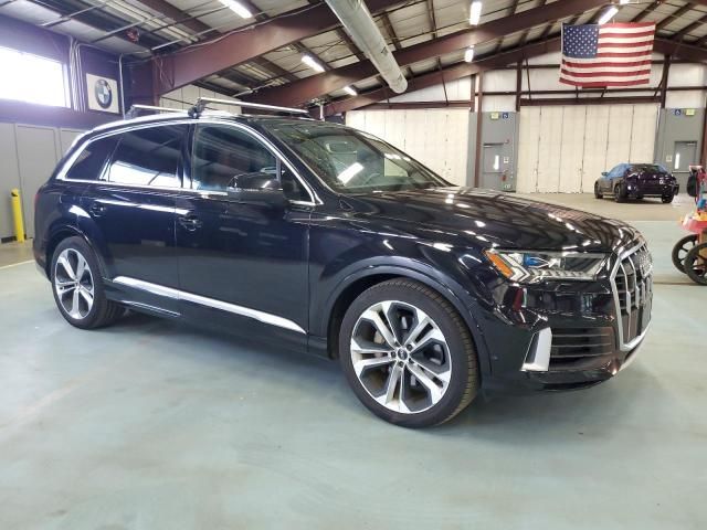 2020 Audi Q7 Prestige