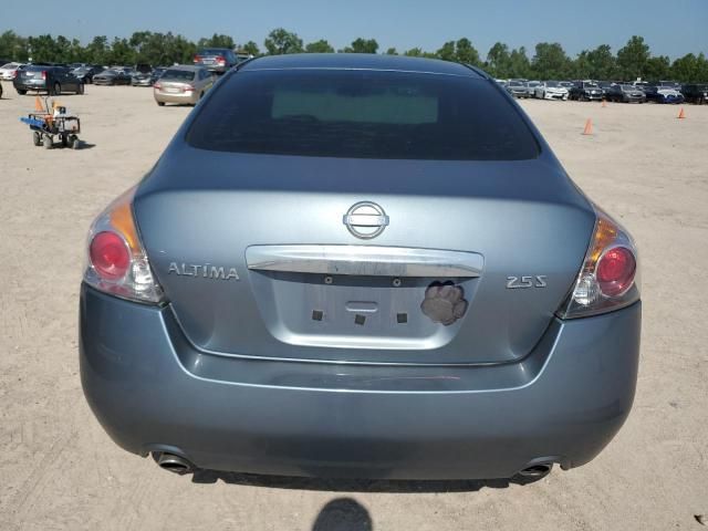 2010 Nissan Altima Base