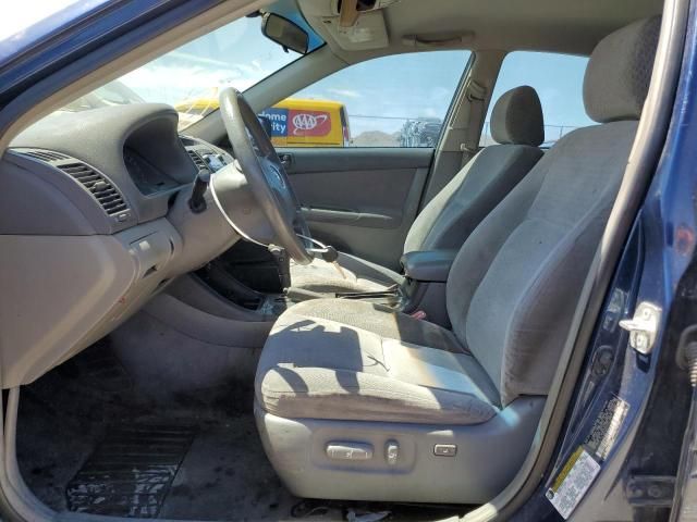 2004 Toyota Camry LE