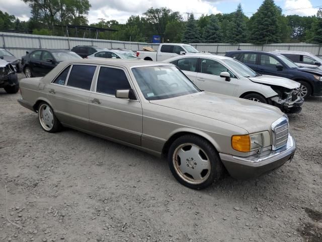 1987 Mercedes-Benz 560 SEL