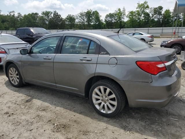 2013 Chrysler 200 Touring