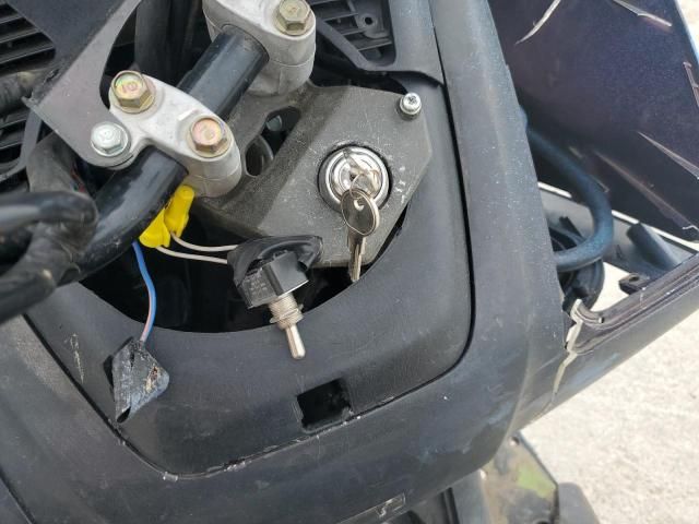 2004 Honda FSC600 D