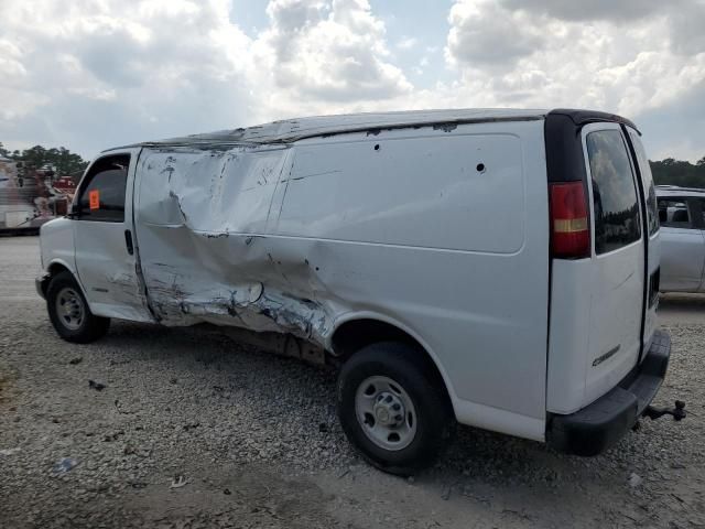 2005 Chevrolet Express G2500