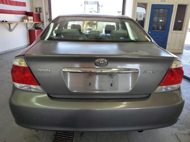 2005 Toyota Camry LE