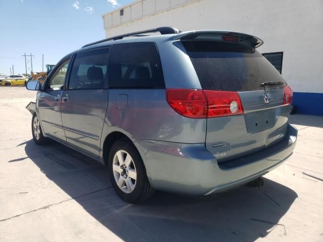 2008 Toyota Sienna XLE