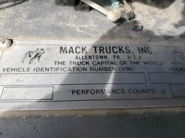 1998 Mack 600 MR600