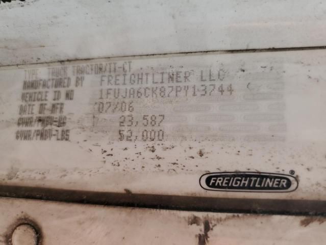 2007 Freightliner Conventional Columbia