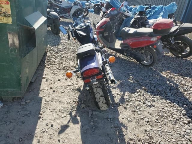 2005 Honda VT600 CD