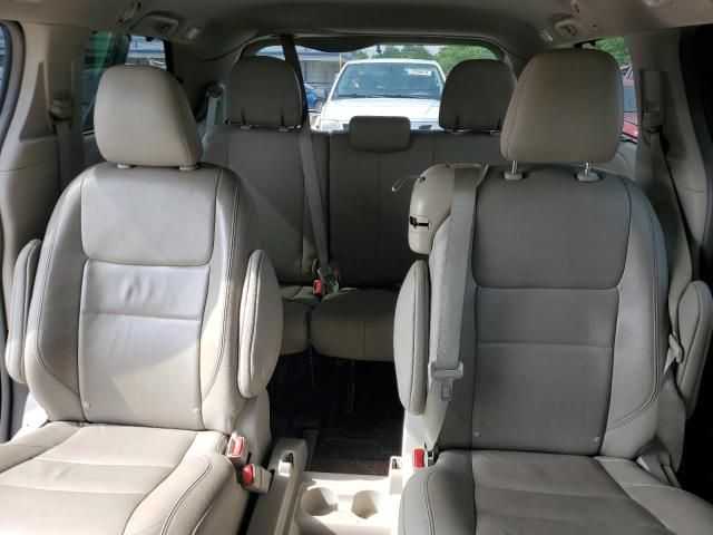 2015 Toyota Sienna XLE