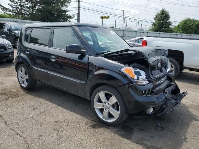 2010 KIA Soul +