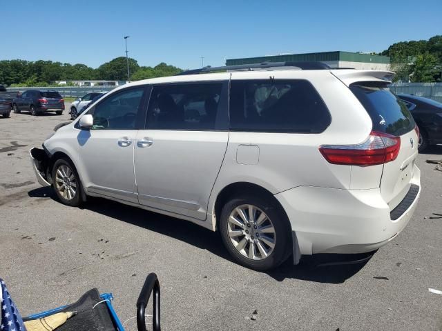 2015 Toyota Sienna XLE