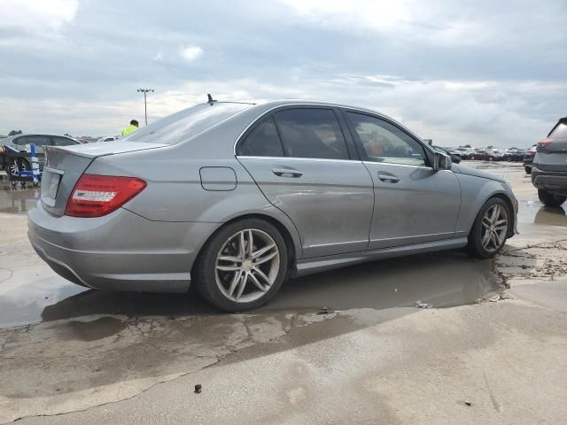 2014 Mercedes-Benz C 250