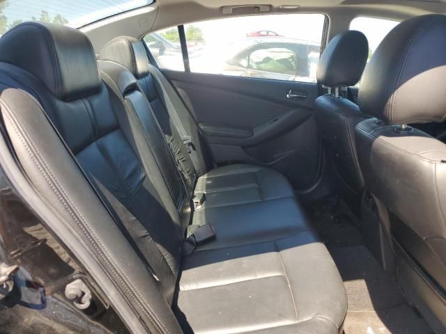 2010 Nissan Altima Base