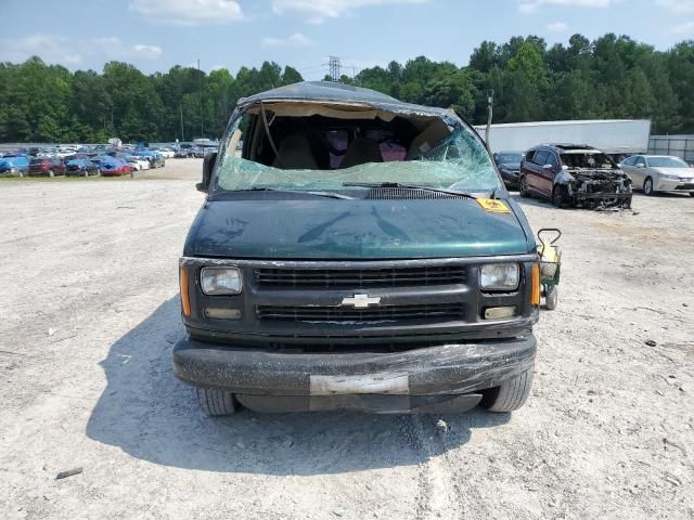 2002 Chevrolet Express G2500