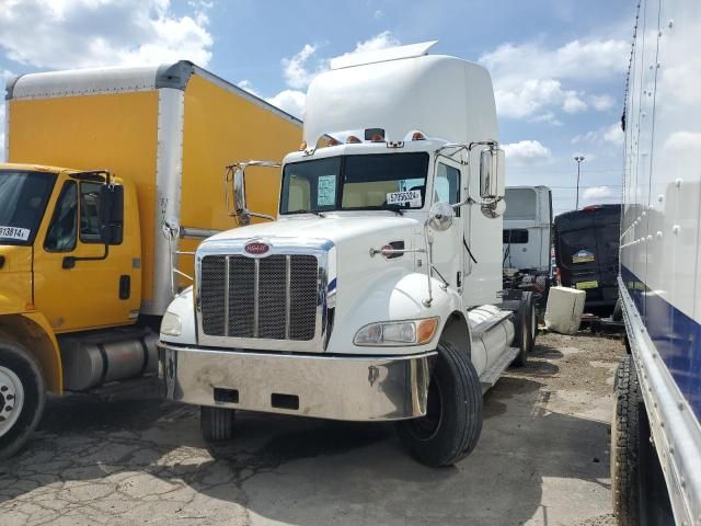 2014 Peterbilt 382