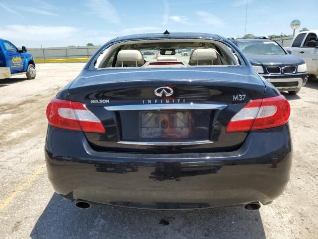 2012 Infiniti M37