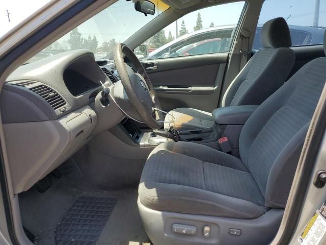 2005 Toyota Camry LE