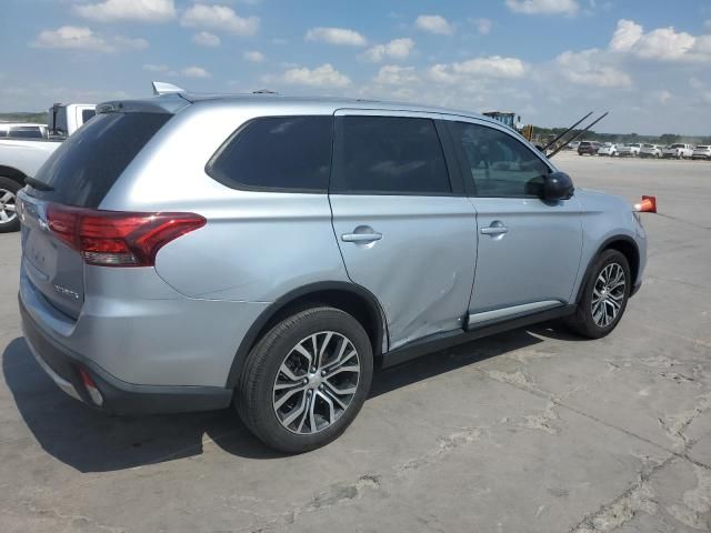 2017 Mitsubishi Outlander ES