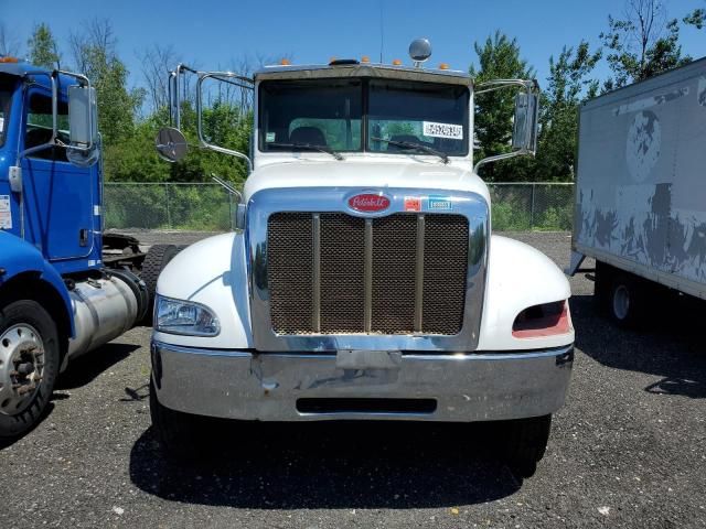 2013 Peterbilt 337