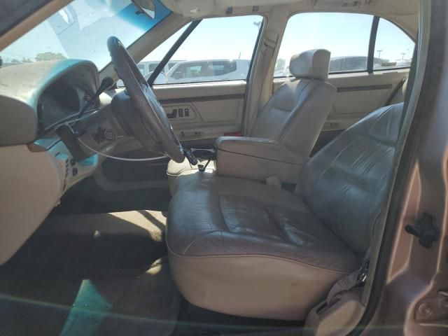 1999 Oldsmobile 88 Base