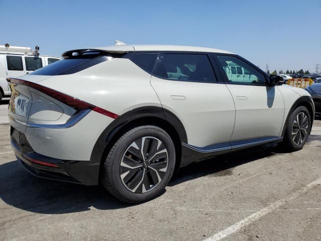 2024 KIA EV6 Light