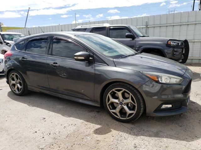 2017 Ford Focus ST