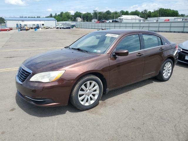 2013 Chrysler 200 Touring