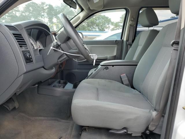 2005 Dodge Dakota Quad SLT