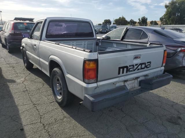 1986 Mazda B2000