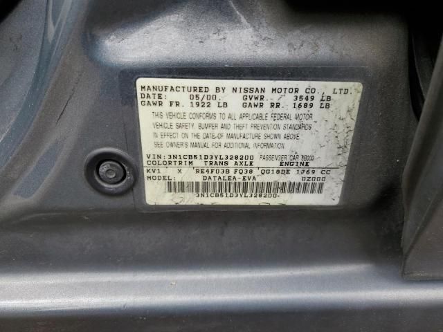 2000 Nissan Sentra Base