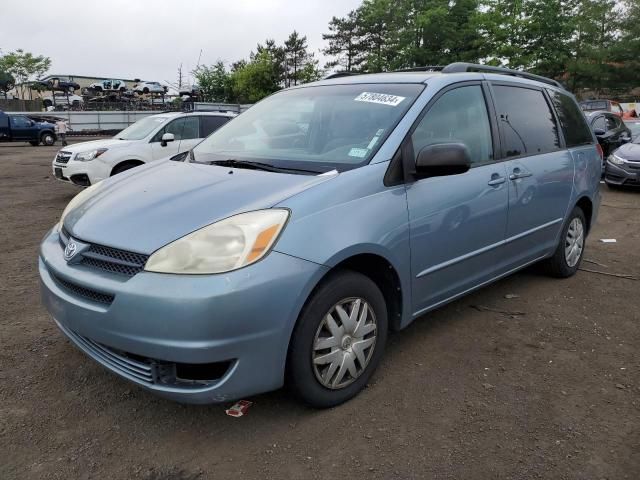 2005 Toyota Sienna CE