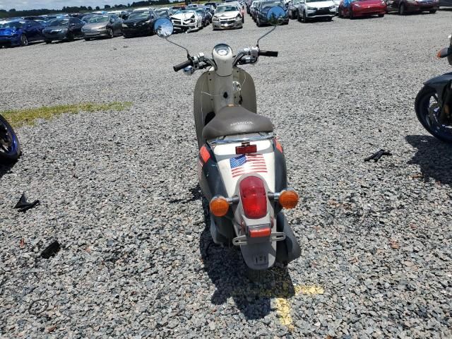 2002 Honda CHF50